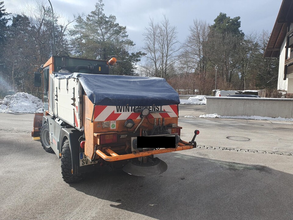 Der Hansa wird zum Räumen und Streuen der städtischen Radwege eingesetzt.  | © Stadt Geretsried